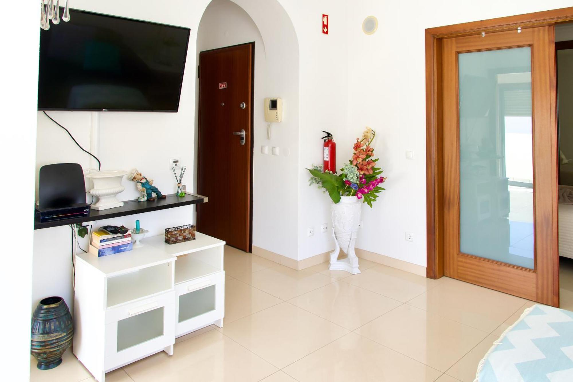 Edificio Tomas Apartment Ferragudo  Exterior photo